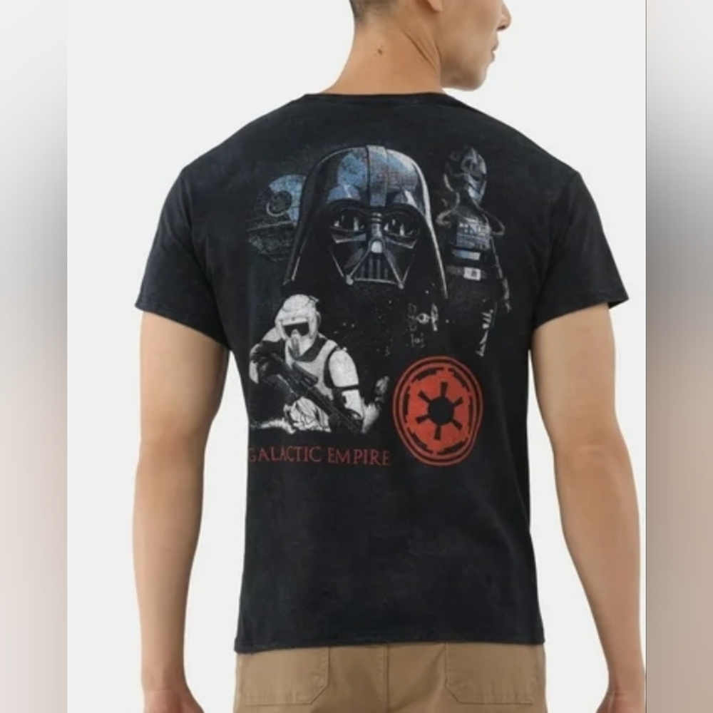 Star Wars Men’s & Big Men's  Mineral Wash Black Graphic Tee